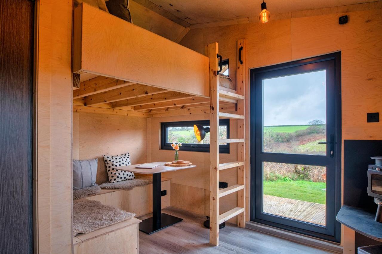 Luxury Glamping Cabin With Outdoor Bath On Cornish Flower Farm Truro Exterior photo